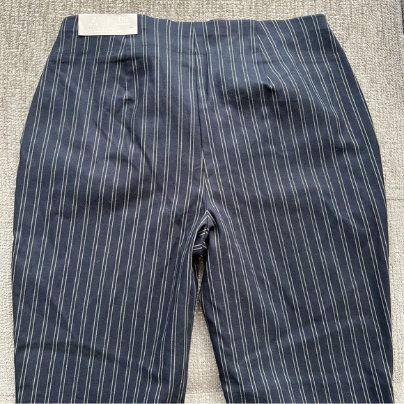 NWT Chico’s Brigitte Slim Leg Crop Striped Pants - Picture 6 of 8